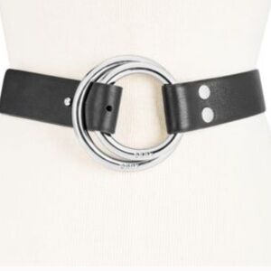 DKNY Double-Ring Pull-Back Statement Leather Belt in Black M/L